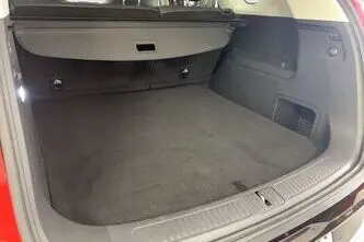 Maxus Euniq 6, 65 kW, electric, automatic, front-wheel drive