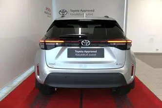 Toyota Yaris Cross, 1.5, 68 kW, hübriid, automaat, esivedu