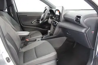 Toyota Yaris Cross, 1.5, 68 kW, hübriid, automaat, esivedu
