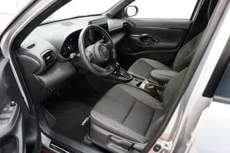 Toyota Yaris Cross, 1.5, 68 kW, hübriid, automaat, esivedu