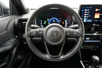 Toyota Yaris Cross, 1.5, 68 kW, hübriid, automaat, esivedu