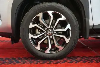 Toyota Yaris Cross, 1.5, 68 kW, hübriid, automaat, esivedu