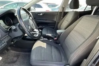Kia Stonic, 1.4, 73 kW, bensiin, manuaal, esivedu
