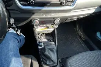 Kia Stonic, 1.4, 73 kW, bensiin, manuaal, esivedu