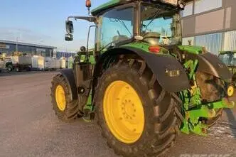 John Deere 6215R, 6.8, 158 kW, diesel, automatic, four-wheel drive