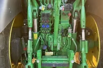 John Deere 6215R, 6.8, 158 kW, diesel, automatic, four-wheel drive