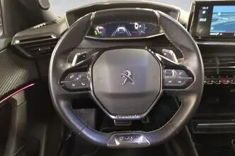 Peugeot 2008, 1.5, 96 kW, diisel, automaat, esivedu
