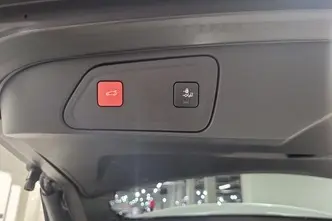 Peugeot 3008, 1.6, 133 kW, pistikhübriid, automaat, esivedu