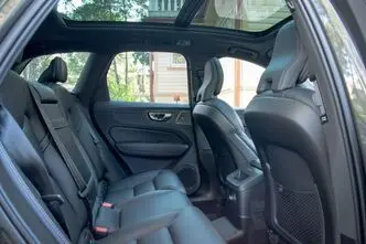 Volvo XC60, 2.0, 288 kW, pistikhübriid, automaat, nelikvedu