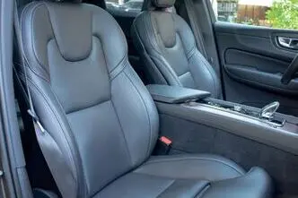 Volvo XC60, 2.0, 288 kW, pistikhübriid, automaat, nelikvedu