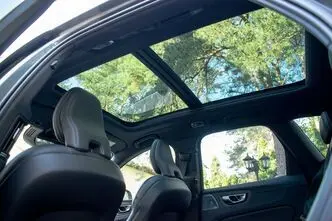 Volvo XC60, 2.0, 288 kW, pistikhübriid, automaat, nelikvedu