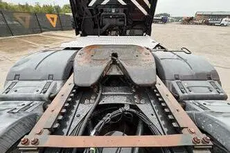 MAN TGX 28.480 6x2, 353 kW, diesel, automatic