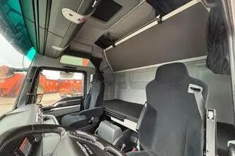 MAN TGX 28.480 6x2, 353 kW, diesel, automatic