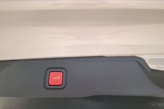 Jeep Avenger, 116 kW, elekter, automaat, esivedu