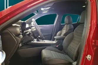 Alfa Romeo Tonale, 1.3, 206 kW, plug-in hybrid, automatic, four-wheel drive