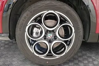 Alfa Romeo Tonale, 1.3, 206 kW, plug-in hybrid, automatic, four-wheel drive