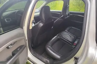 Volvo V70, 2.4, 120 kW, diisel, automaat, esivedu