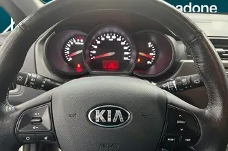 Kia Rio, 1.4, 80 kW, petrol, manual, front-wheel drive