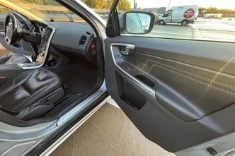 Volvo XC60, 2.4, 158 kW, diisel, automaat, nelikvedu