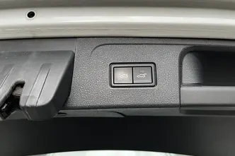 Volkswagen Passat, 1.4, 115 kW, plug-in hybrid, automatic, front-wheel drive