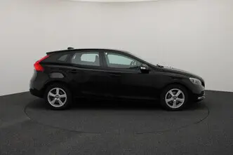 Volvo V40, 2.0, 88 kW, дизель, механическая, передний привод