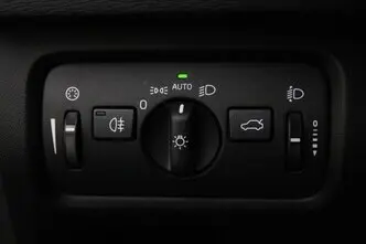 Volvo V40, 2.0, 88 kW, дизель, механическая, передний привод