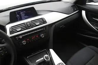 BMW 320, 1.6, 125 kW, бензин, механическая, задний привод