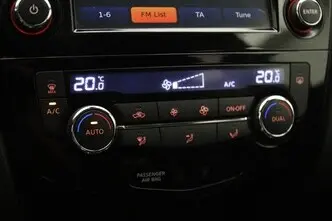 Nissan X-Trail, 1.6, 96 kW, дизель, механическая, полный привод