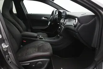 Mercedes-Benz GLA 200, 1.6, 115 kW, petrol, automatic, front-wheel drive