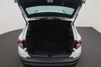 Škoda Karoq, 1.5, 110 kW, бензин, механическая, передний привод