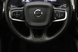 Volvo XC40, 1.5, 95 kW, бензин, механическая, передний привод