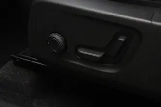 Volvo XC40, 1.5, 95 kW, бензин, механическая, передний привод