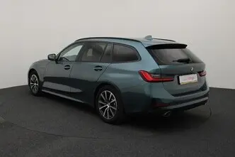 BMW 330, 2.0, 135 kW, подключаемый гибрид, автомат, задний привод