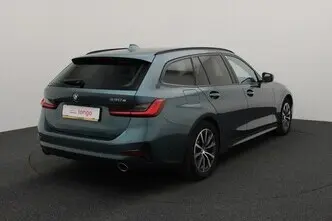 BMW 330, 2.0, 135 kW, подключаемый гибрид, автомат, задний привод