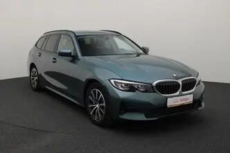 BMW 330, 2.0, 135 kW, подключаемый гибрид, автомат, задний привод