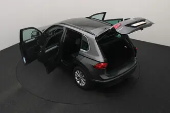 Volkswagen Tiguan, 2.0, 110 kW, дизель, автомат, передний привод