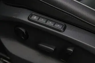 Volkswagen Tiguan, 2.0, 110 kW, дизель, автомат, передний привод