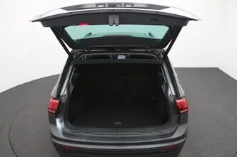 Volkswagen Tiguan, 2.0, 110 kW, дизель, автомат, передний привод