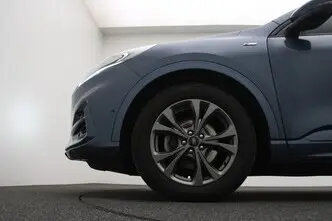 Ford Kuga, 1.5, 88 kW, дизель, автомат, передний привод