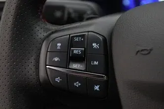 Ford Kuga, 1.5, 88 kW, дизель, автомат, передний привод