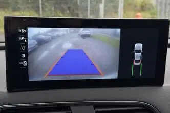 Audi Q3, 2.0, 132 kW, bensiin, automaat, nelikvedu