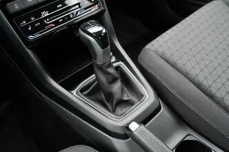 Volkswagen T-Cross, 1.0, 81 kW, bensiin, automaat