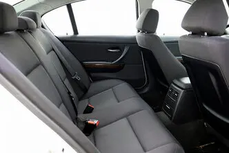 BMW 320, 2.0, 163 kW, diisel, automaat, tagavedu
