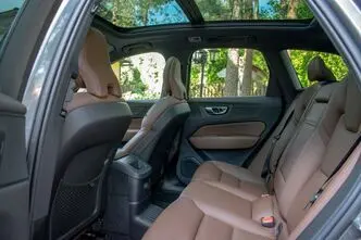 Volvo XC60, 2.0, 251 kW, pistikhübriid, automaat, nelikvedu