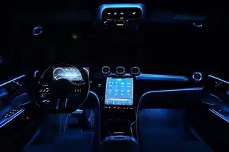 Mercedes-Benz C 300, 2.0, 195 kW, hybrid, automatic, rear-wheel drive