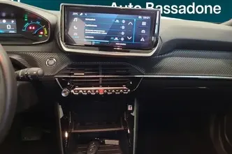 Peugeot 2008, elekter, automaat, esivedu