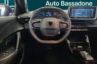 Peugeot 2008, elekter, automaat, esivedu