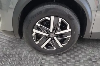 Peugeot 2008, elekter, automaat, esivedu