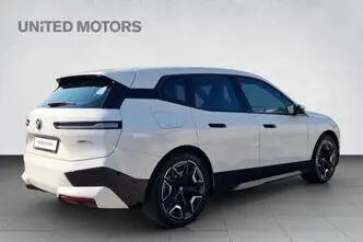 BMW iX, 240 kW, elekter, automaat, nelikvedu
