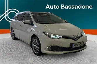 Toyota Auris, 1.8, 73 kW, hybrid, automatic, front-wheel drive
